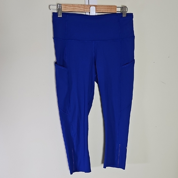 lululemon athletic Blue Leggings Size 8 - Picture 1 of 8